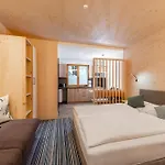 Otel Ferienalm Panorama Schladming