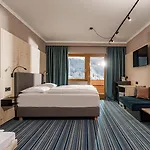Otel Ferienalm Panorama Schladming