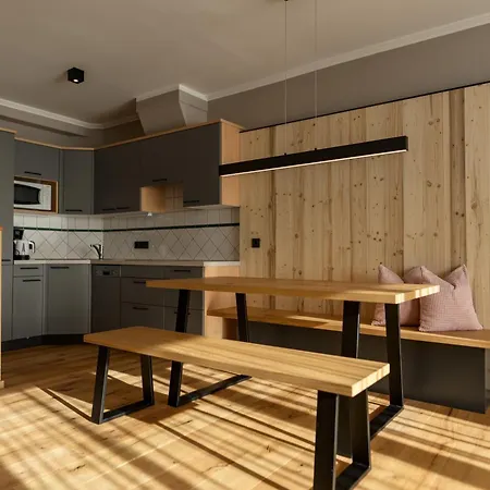 Ferienalm Panorama Szálloda 4*